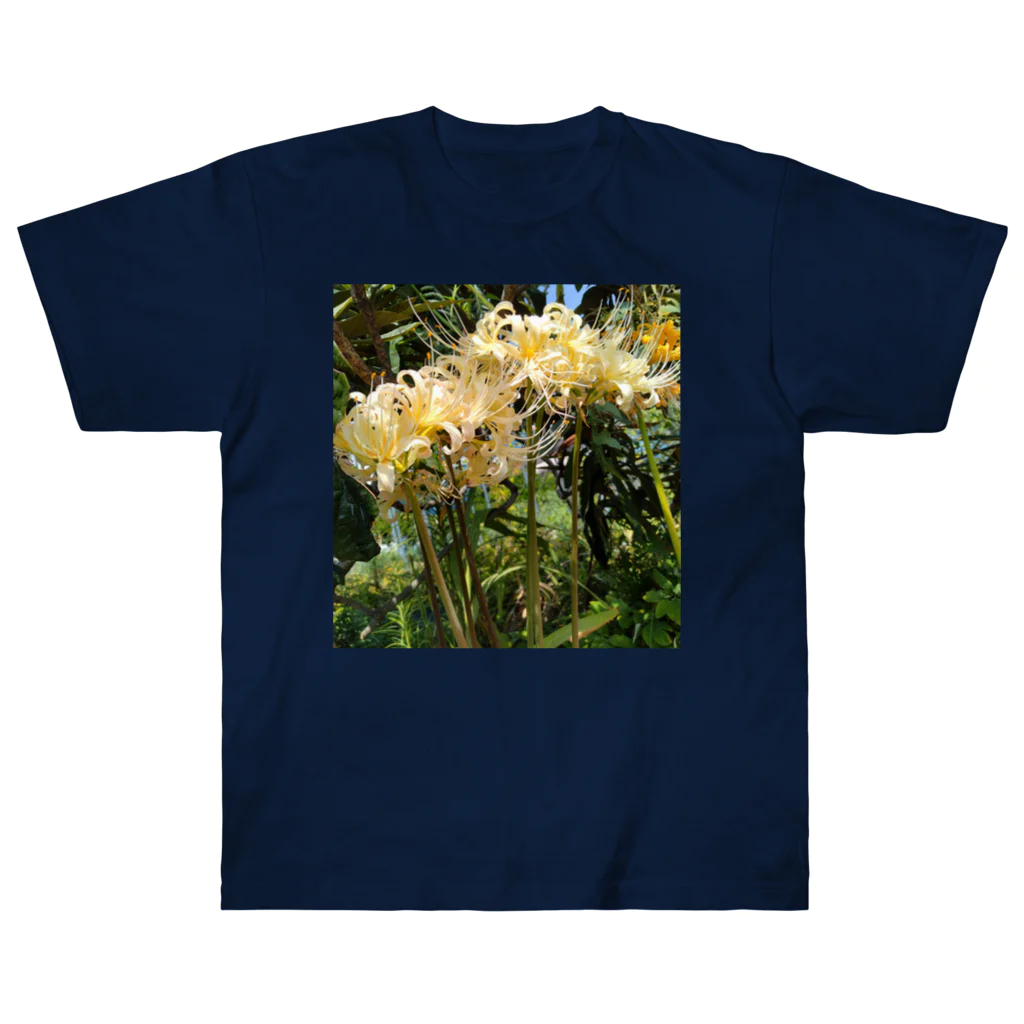 MMの白いひがん花 Heavyweight T-Shirt