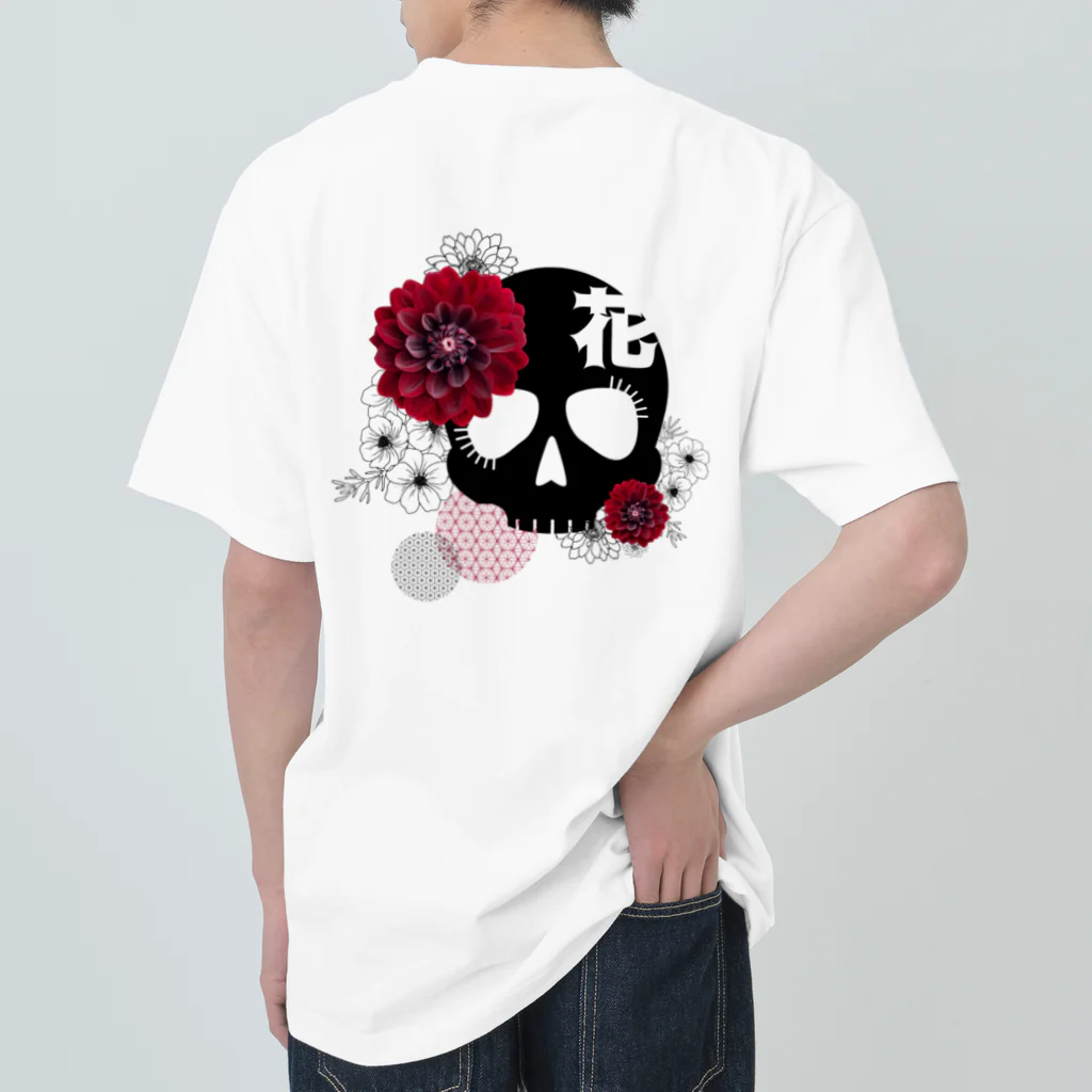 yuki-tsubakiのBetty skull 花 Heavyweight T-Shirt