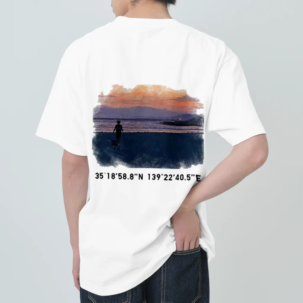 Distortion.の湘南海岸 Heavyweight T-Shirt