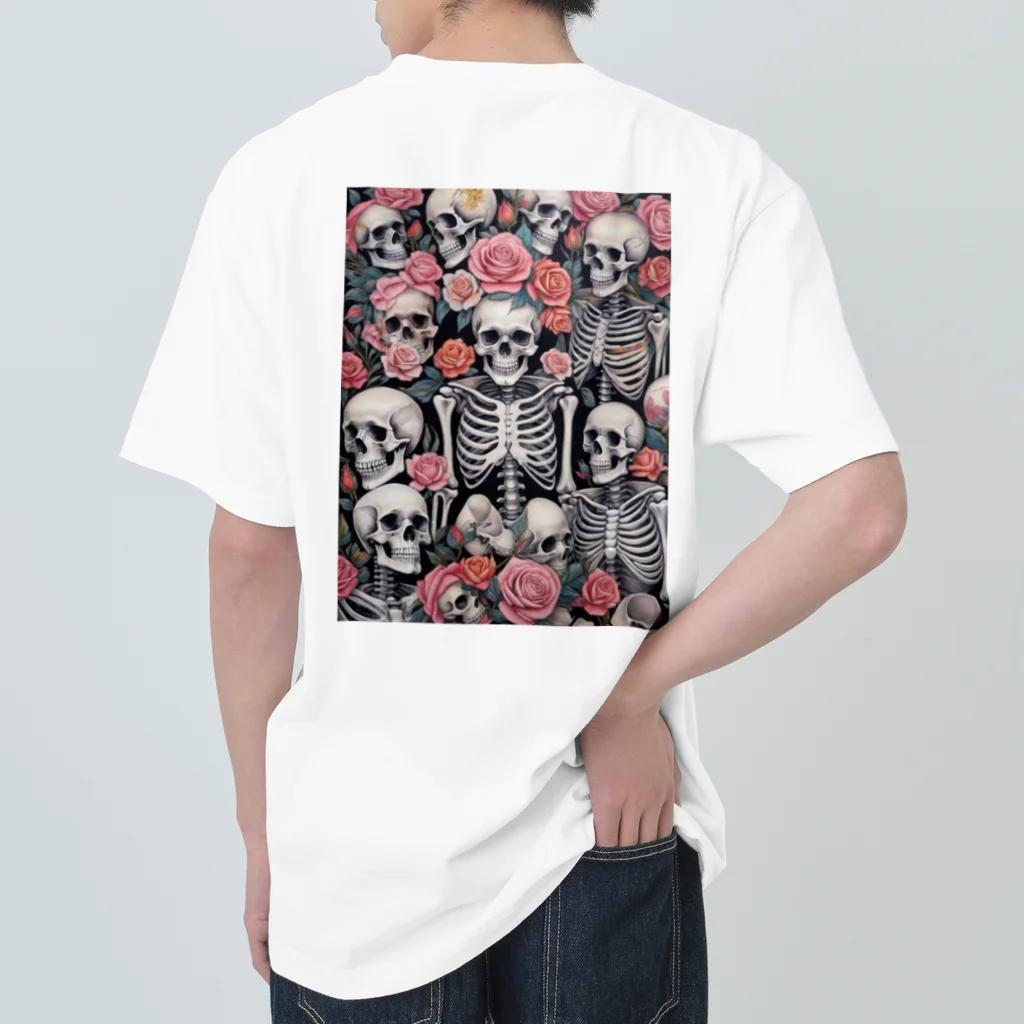 Skull sectionの薔薇とドクロ Heavyweight T-Shirt