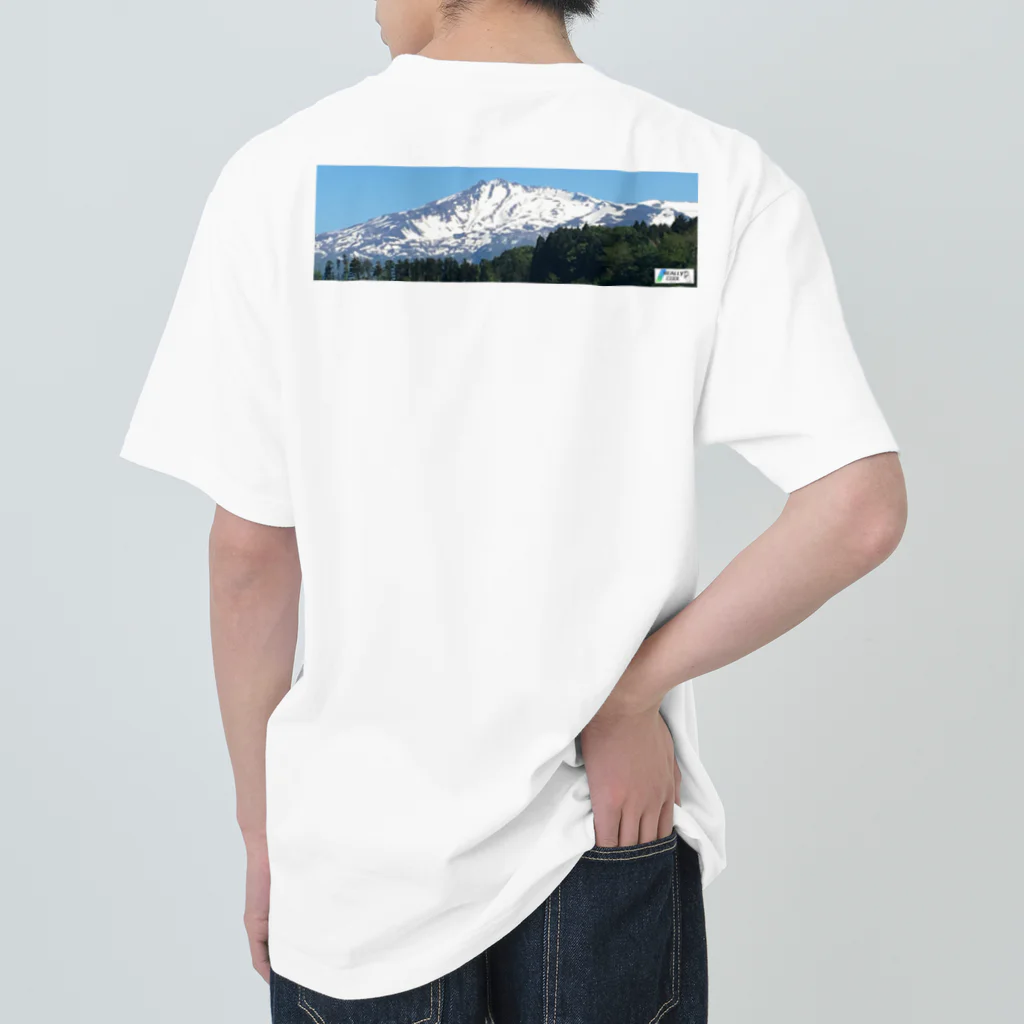 ReallyCoolMamoruの秋田鳥海山_AkitaChoukaisan ヘビーウェイトTシャツ