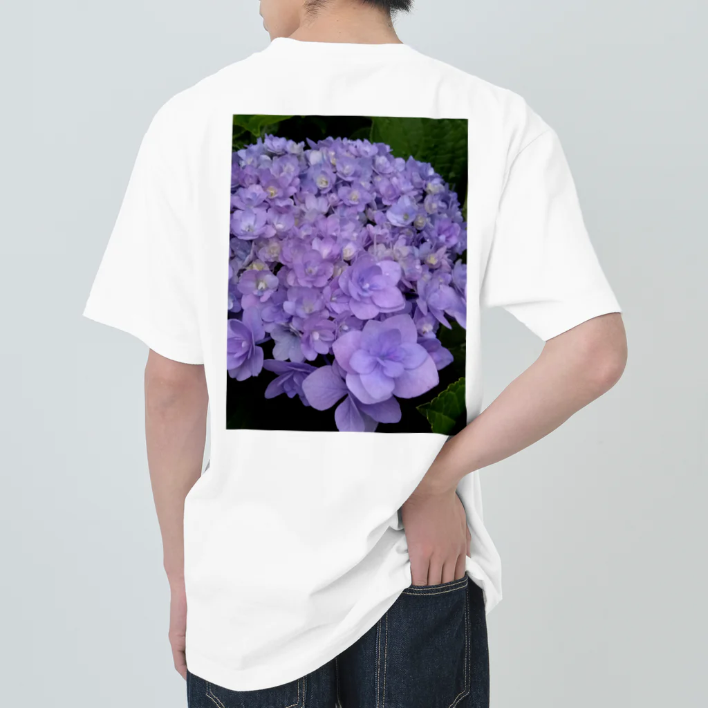 yurisacinの紫陽花（紫） ヘビーウェイトTシャツ