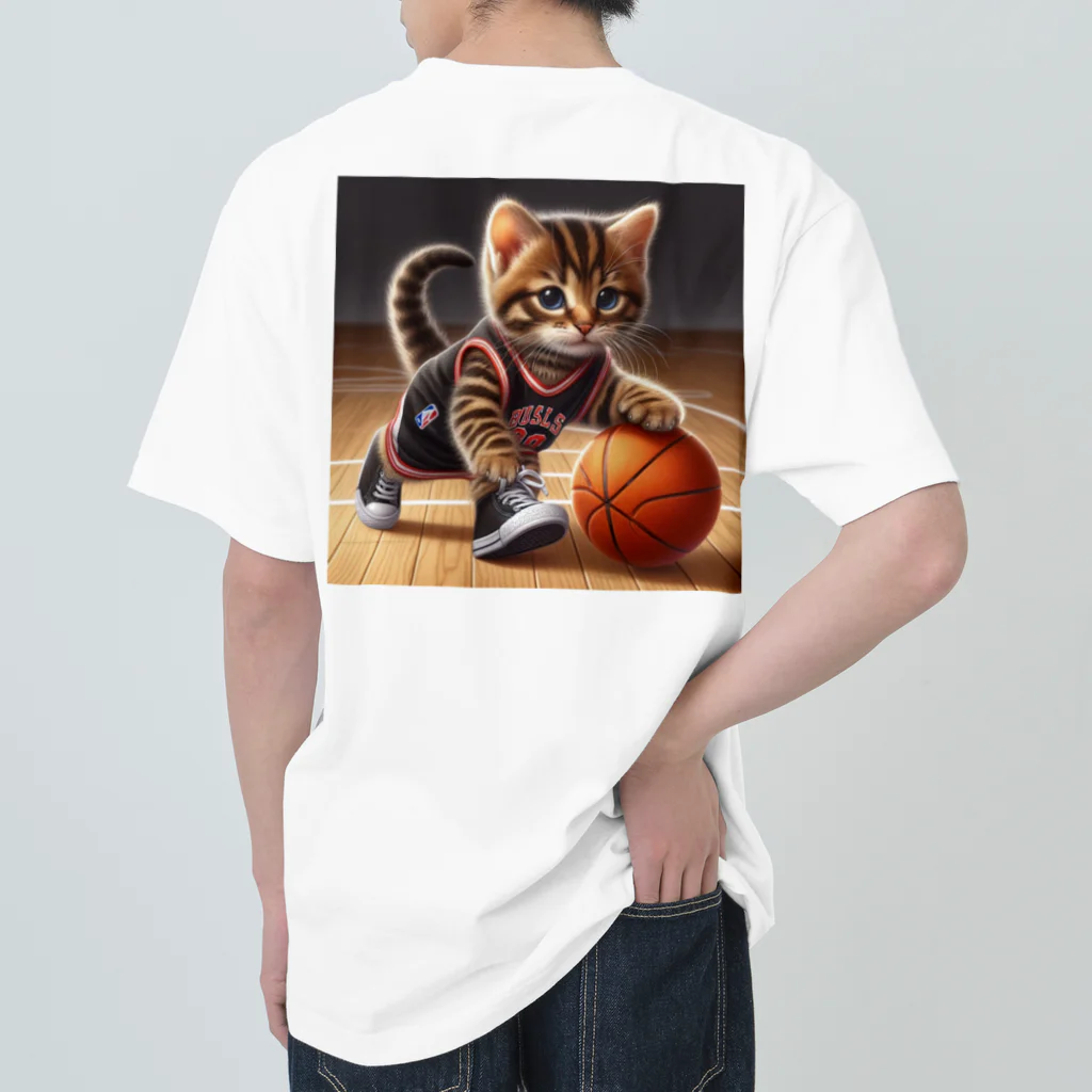 ひだまりの猫大好き！バスケ大好き ヘビーウェイトTシャツ