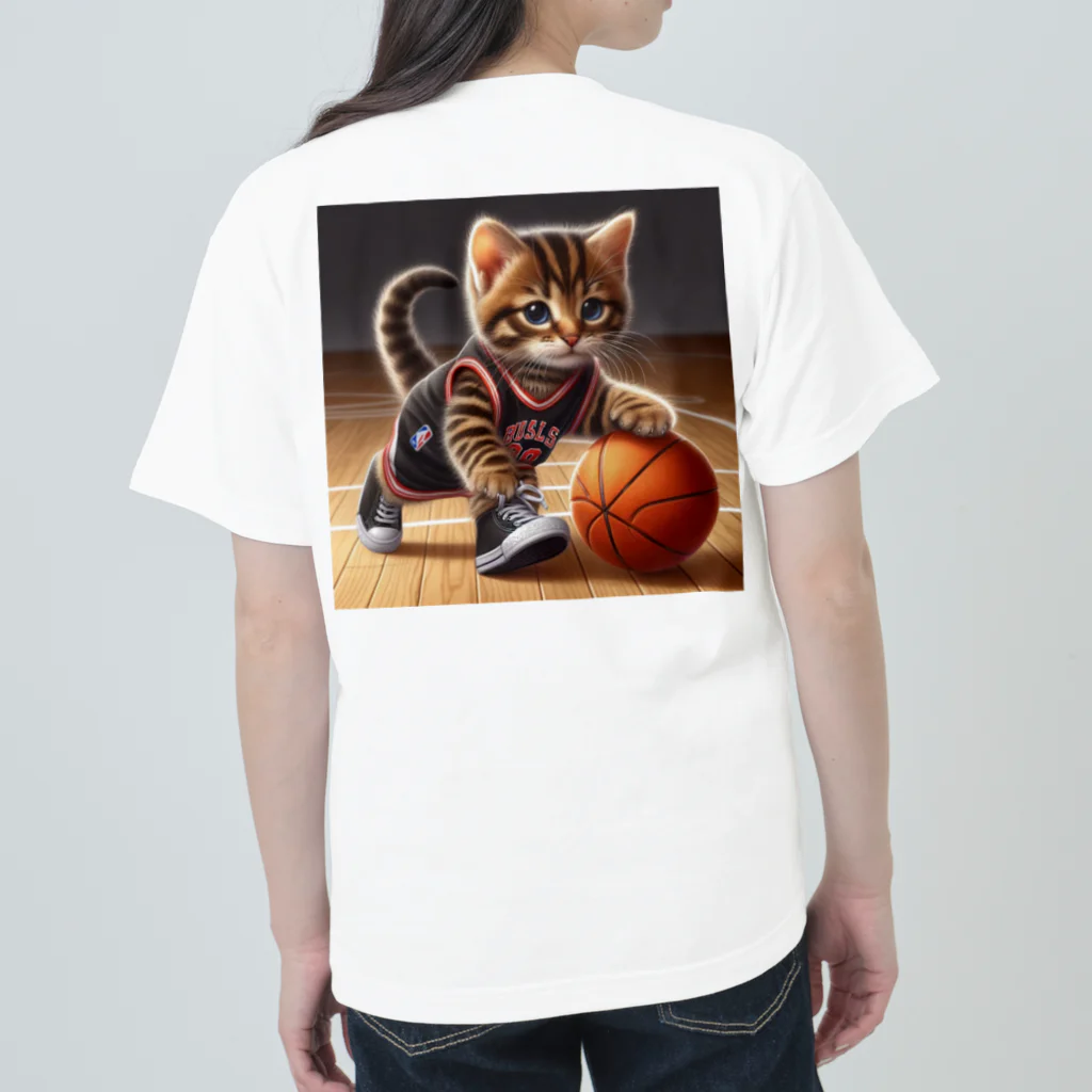 ひだまりの猫大好き！バスケ大好き ヘビーウェイトTシャツ