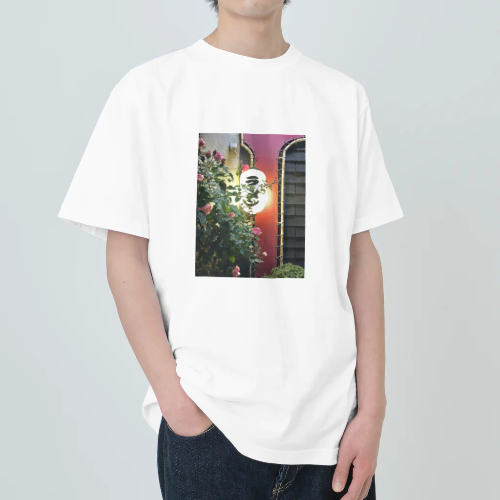 asami　otomoの薔薇とラーメン（点灯） Heavyweight T-Shirt