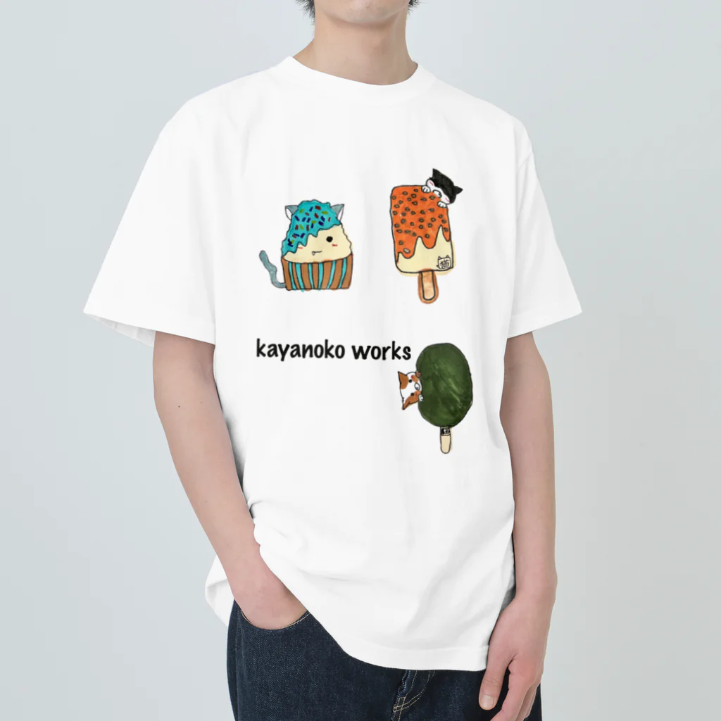 kayanoko worksの夏の猫ちゃん　（カキ氷） ヘビーウェイトTシャツ