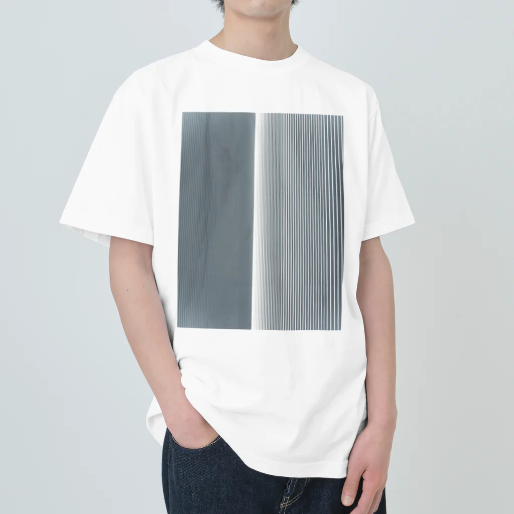 _punyuのverticalさん Heavyweight T-Shirt