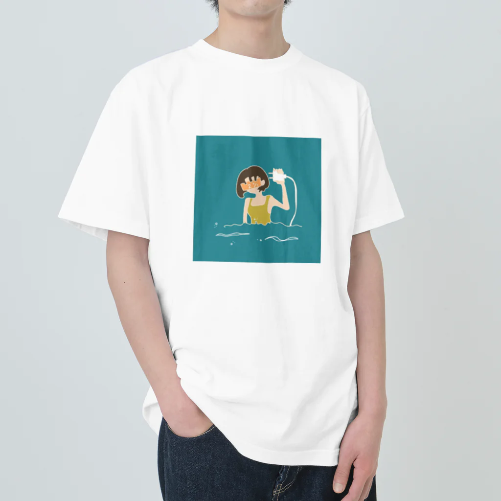 えまの充電必須 Heavyweight T-Shirt