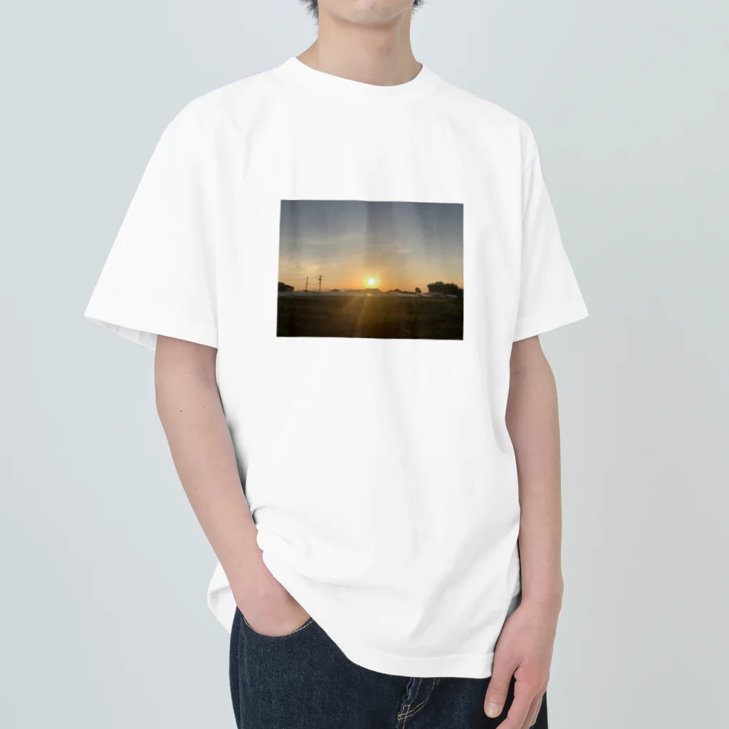 OldWinnersの田舎の朝焼けだぜ！ Heavyweight T-Shirt