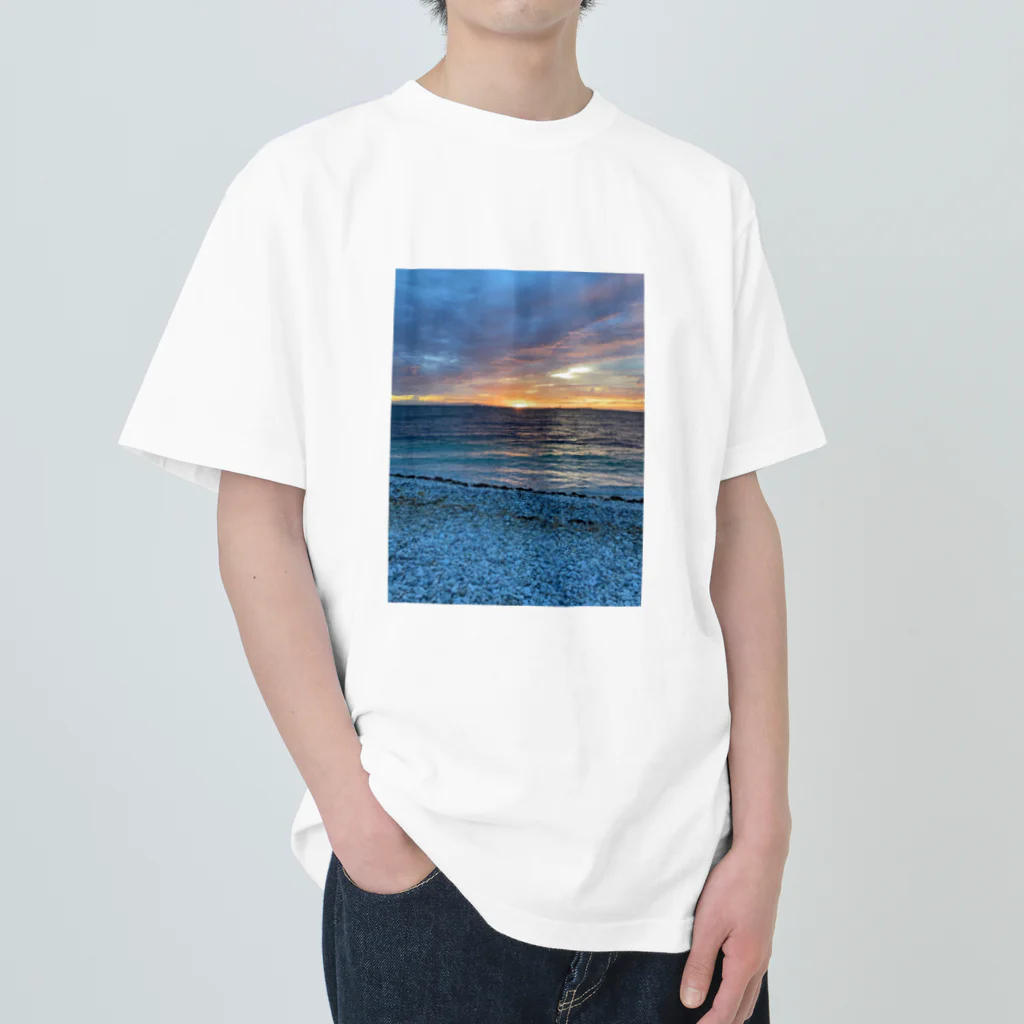 ミャムミャムマナコのあの海はいつだって僕に開かれている Heavyweight T-Shirt