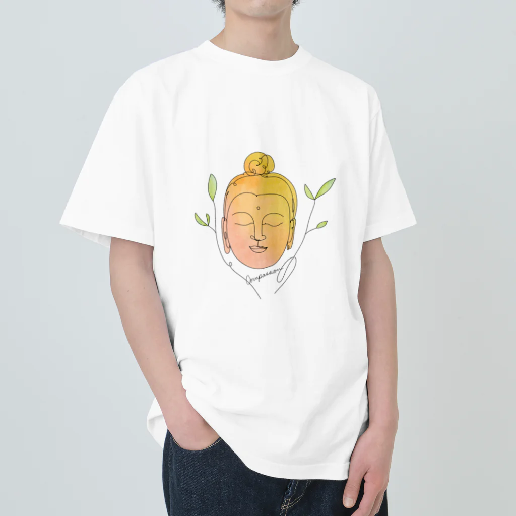 ドリゼラのおみやげ販売所のCompassion Buddha -オレンジ- Heavyweight T-Shirt