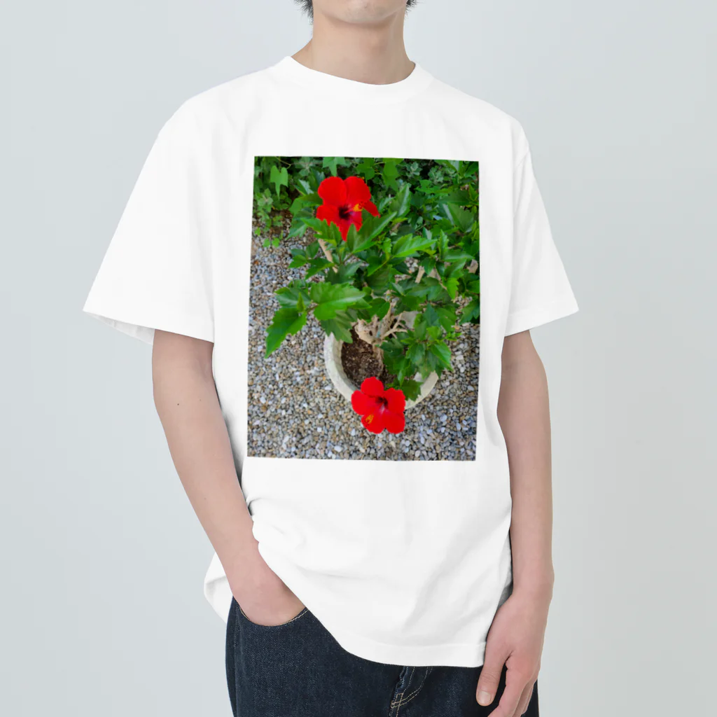 東綬のハイビスカスの花ペア ヘビーウェイトTシャツ