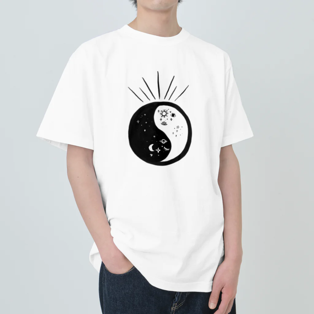 ドリゼラのおみやげ販売所のYin Yang Doodle ヘビーウェイトTシャツ