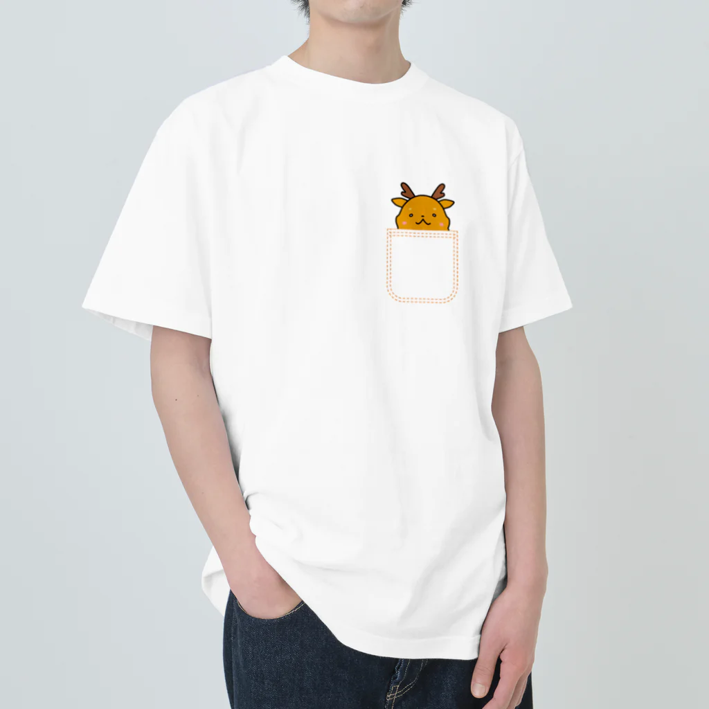 ゆるも鹿々堂のポケットインまめしか Heavyweight T-Shirt