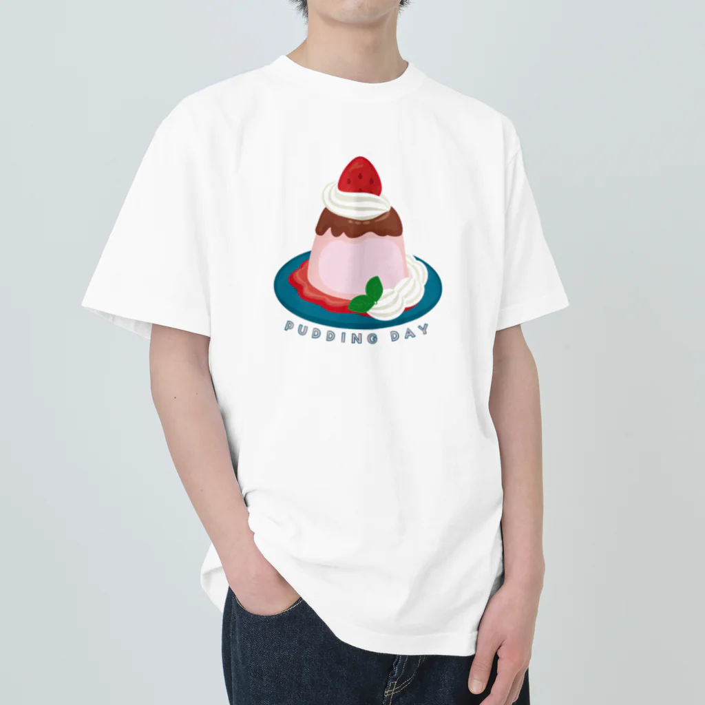 イラスト MONYAAT の毎月25日はプリンの日のプリン　イチゴプリン ヘビーウェイトTシャツ