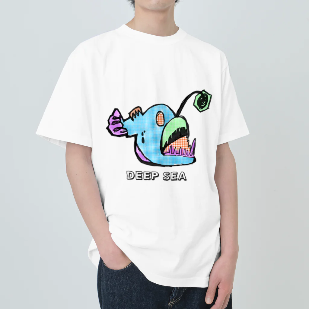 UKIPPAのちょうちんあんこう【深海魚シリーズ】DEEPSEA Heavyweight T-Shirt