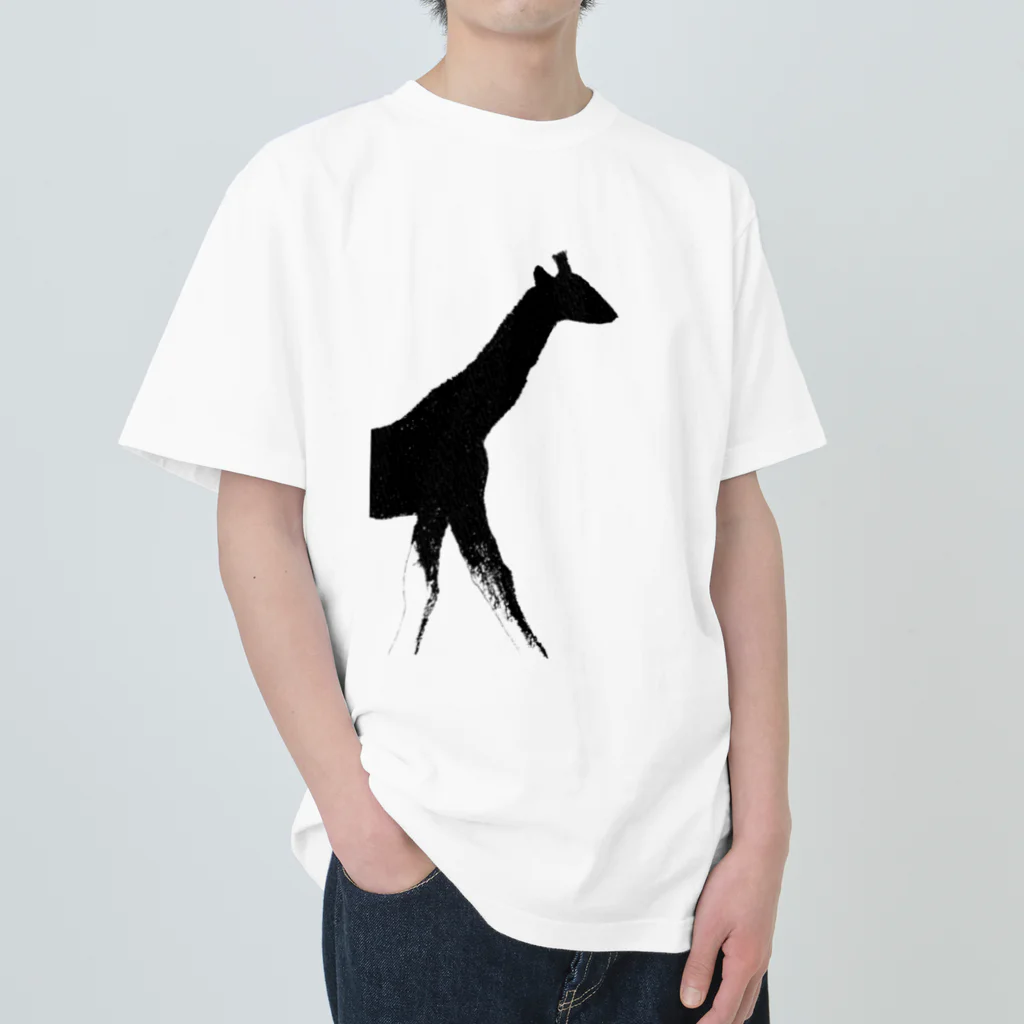 tomorebiのSunlight Giraffe Heavyweight T-Shirt