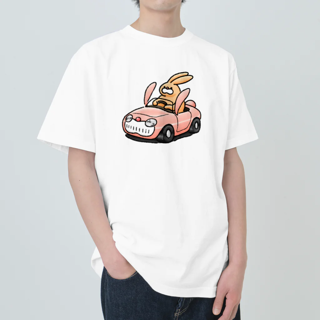 働きたくないのうさぎカーを運転するうさぎ Heavyweight T-Shirt