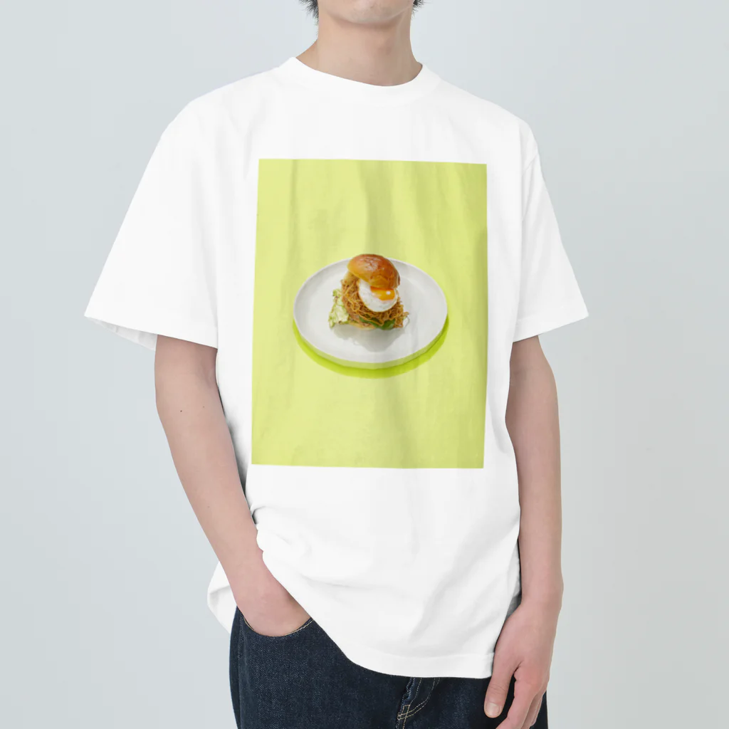 ara-araのヤキソババーガー ヘビーウェイトTシャツ