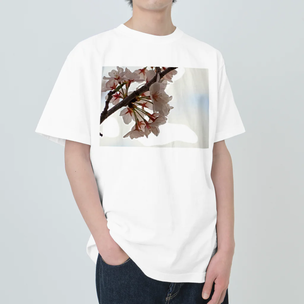 ムーンライトのイラスト風SAKURA Heavyweight T-Shirt