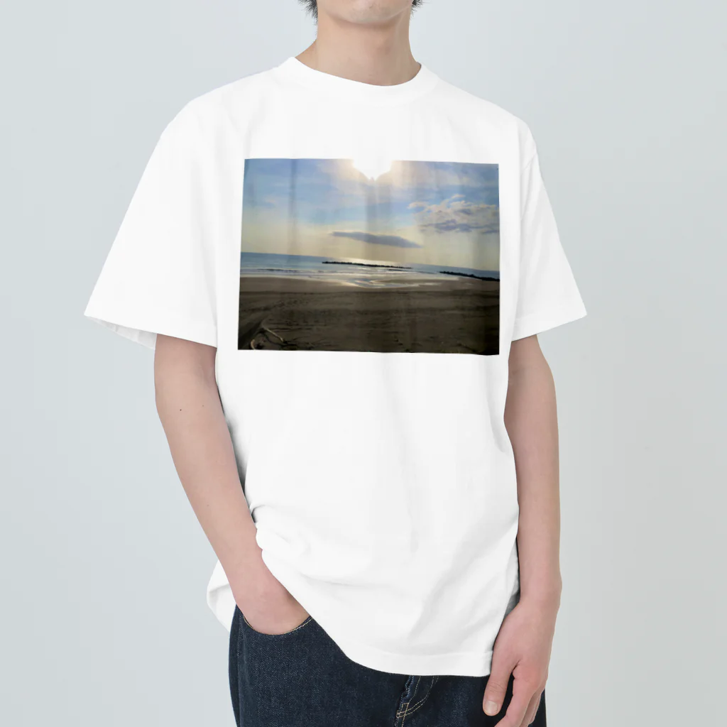 あべこのお店 の北海道の朝 Heavyweight T-Shirt