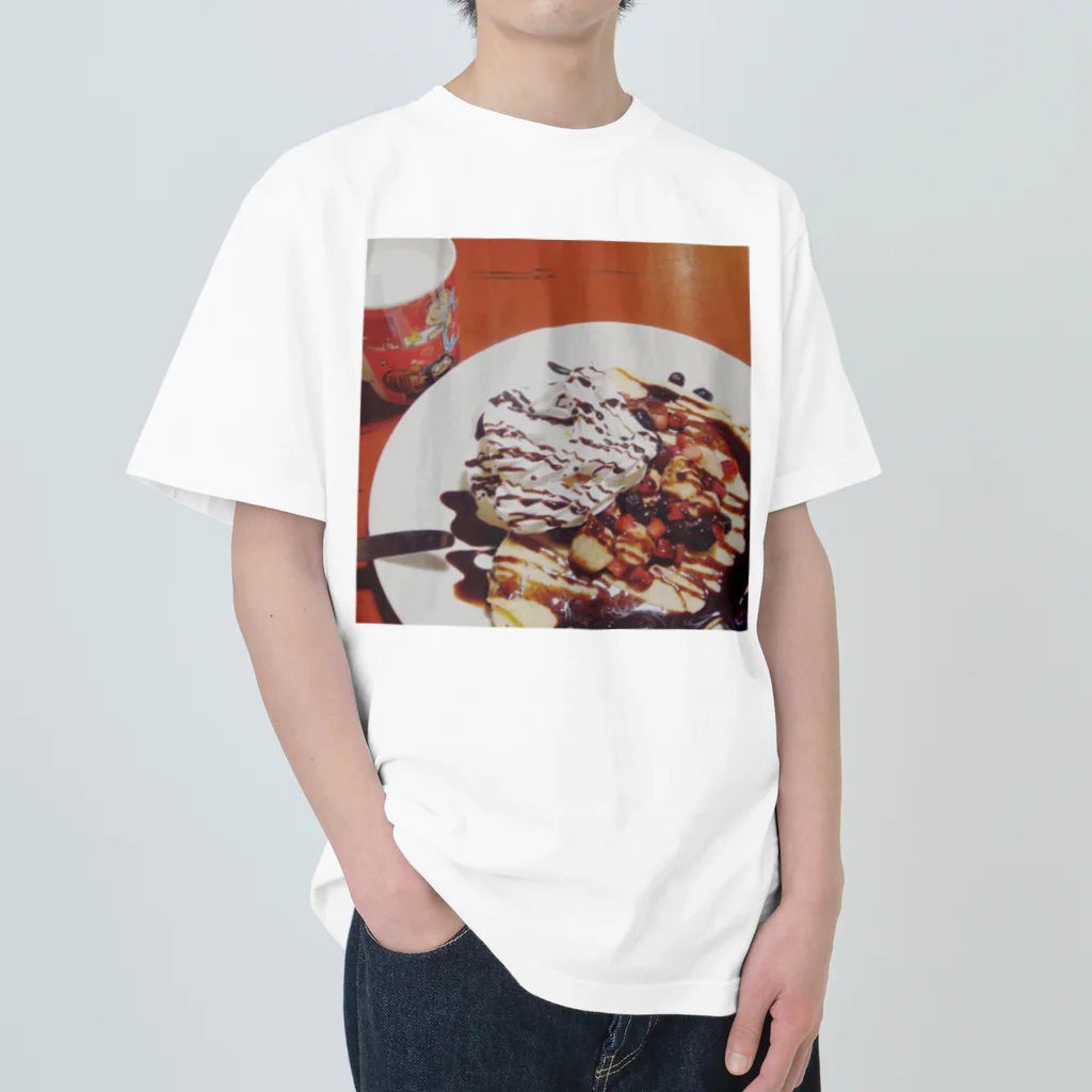 Eimyiのホットケーキ Heavyweight T-Shirt