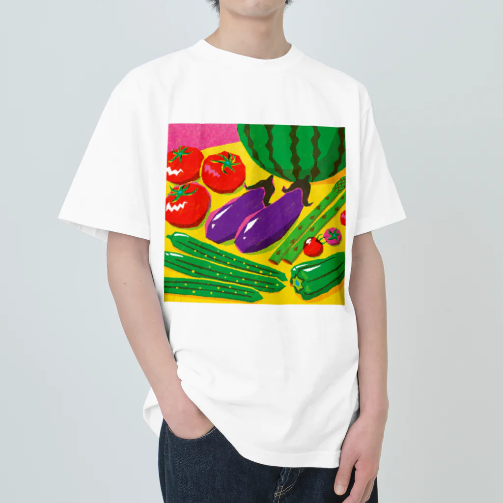 アカネッコのなつやさいたち Heavyweight T-Shirt