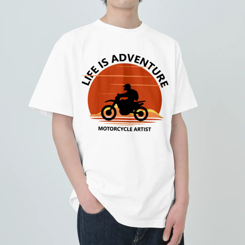 アージーのLife is Adventure Heavyweight T-Shirt