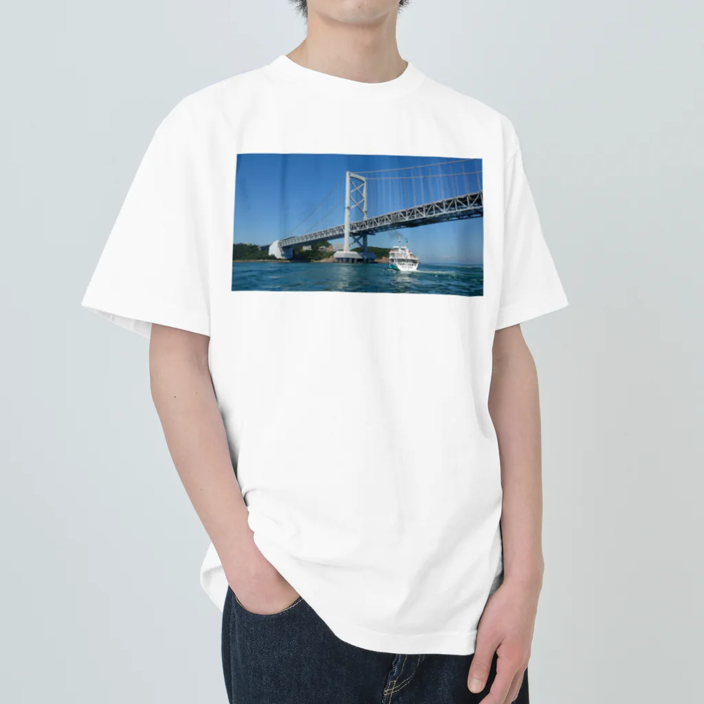 kokyu.jpの鳴門海峡大橋か瀬戸大橋（たぶん鳴門海峡大橋） ヘビーウェイトTシャツ