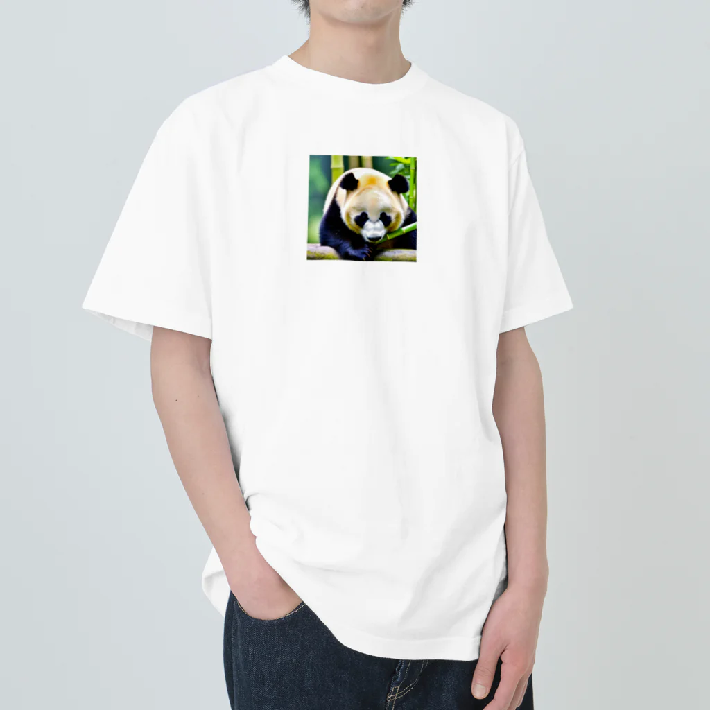 Junndyの竹パンダ Heavyweight T-Shirt