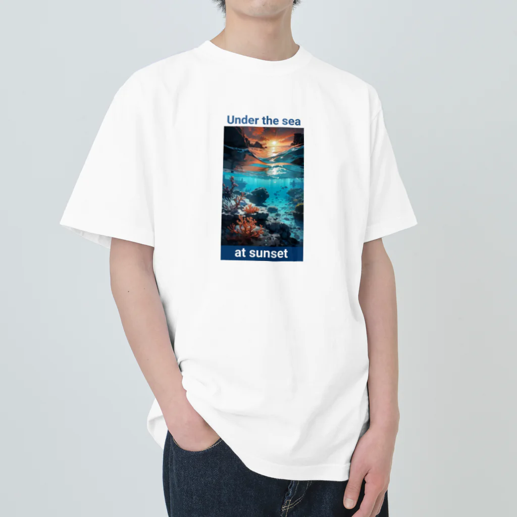 kazu_gの夕暮れの海の底！Under the SEA at sunset ヘビーウェイトTシャツ