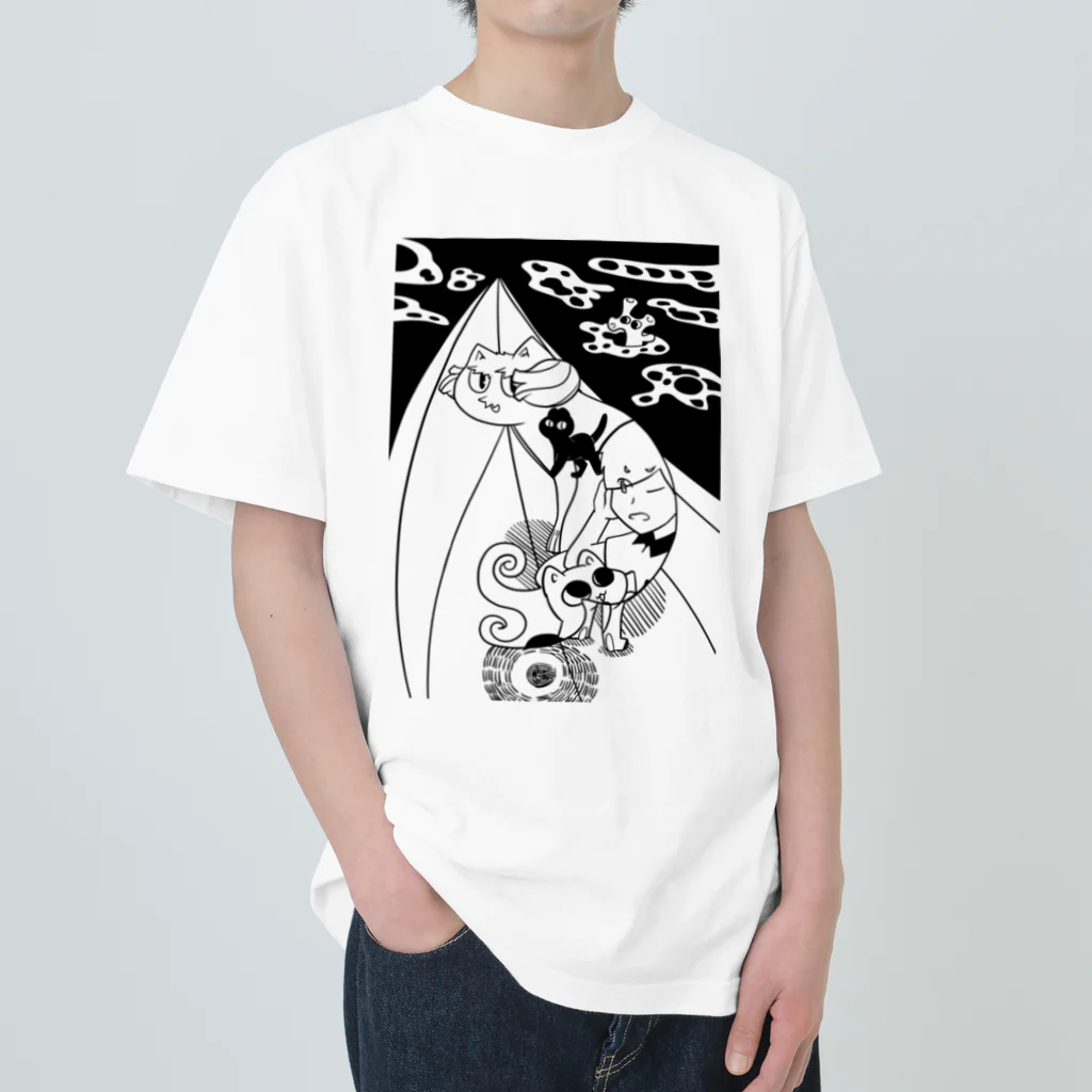 Animaru639のThe and of Cats-004 Heavyweight T-Shirt