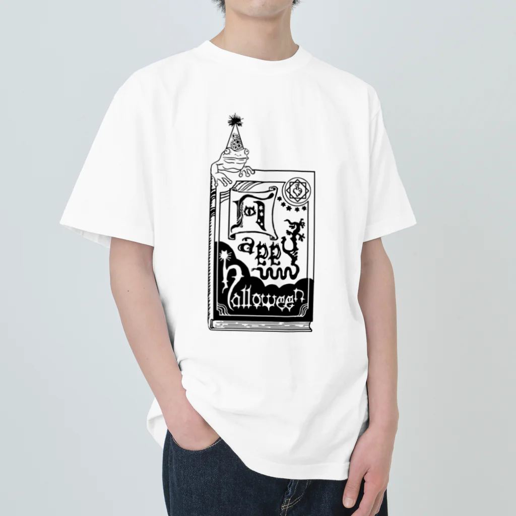 Asako ShibutaniのHappy Halloween grimoire ヘビーウェイトTシャツ