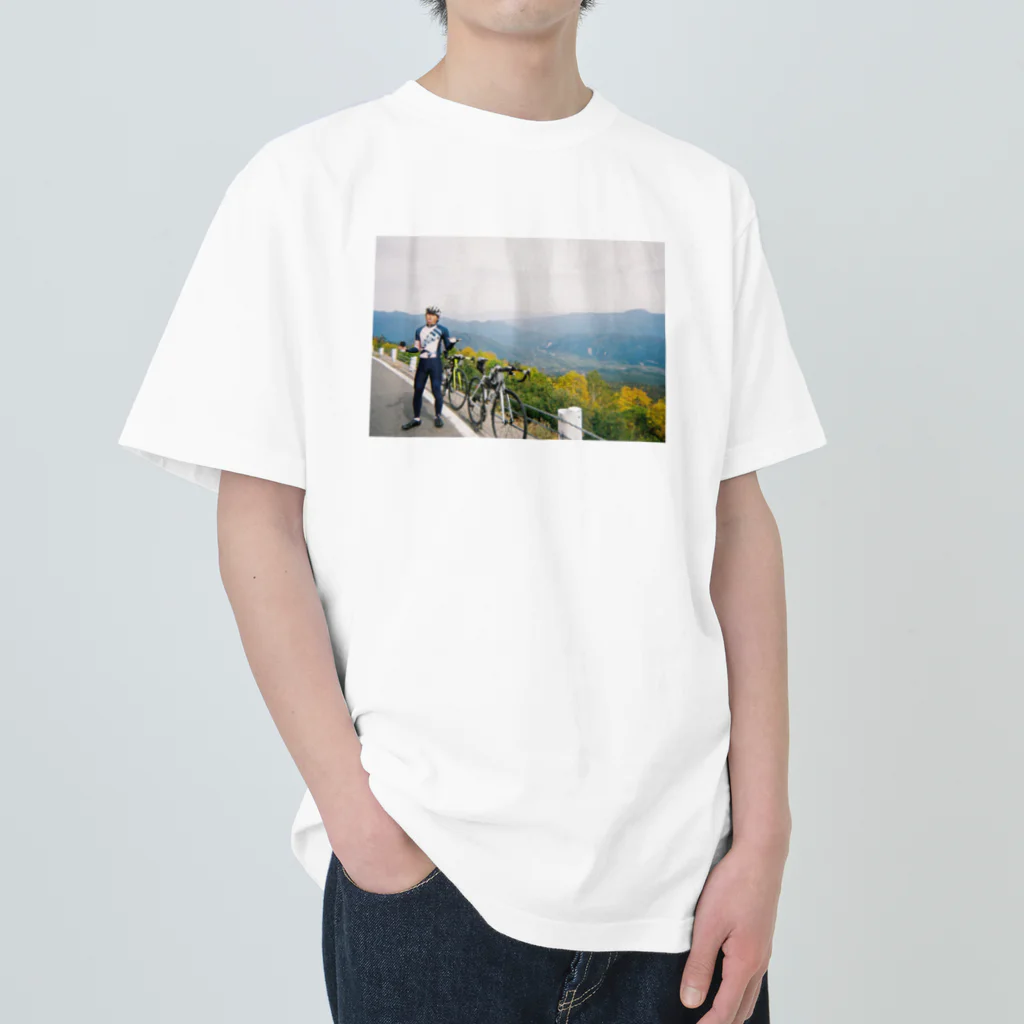 イエローの乗鞍2 Heavyweight T-Shirt