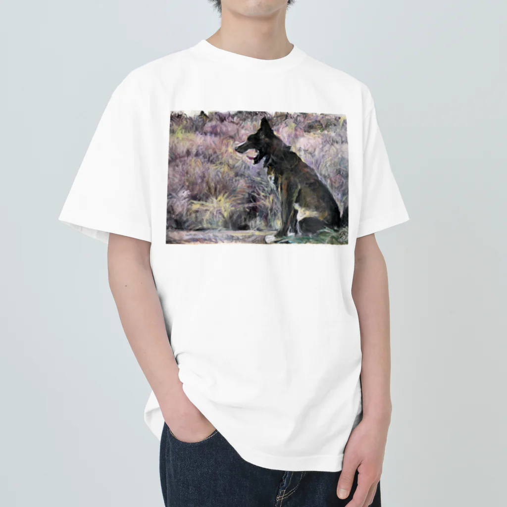 Toshiko’s shopの甲斐犬の大あくび ヘビーウェイトTシャツ