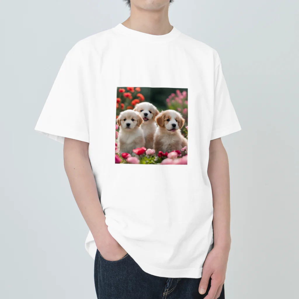 ぱむぱむのかわいい仔犬のグッズ Heavyweight T-Shirt