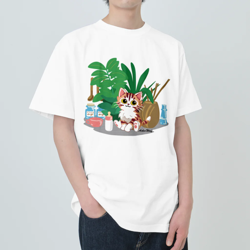 AckeeWolf Art Shopの可愛い子猫のミルクタイム Heavyweight T-Shirt