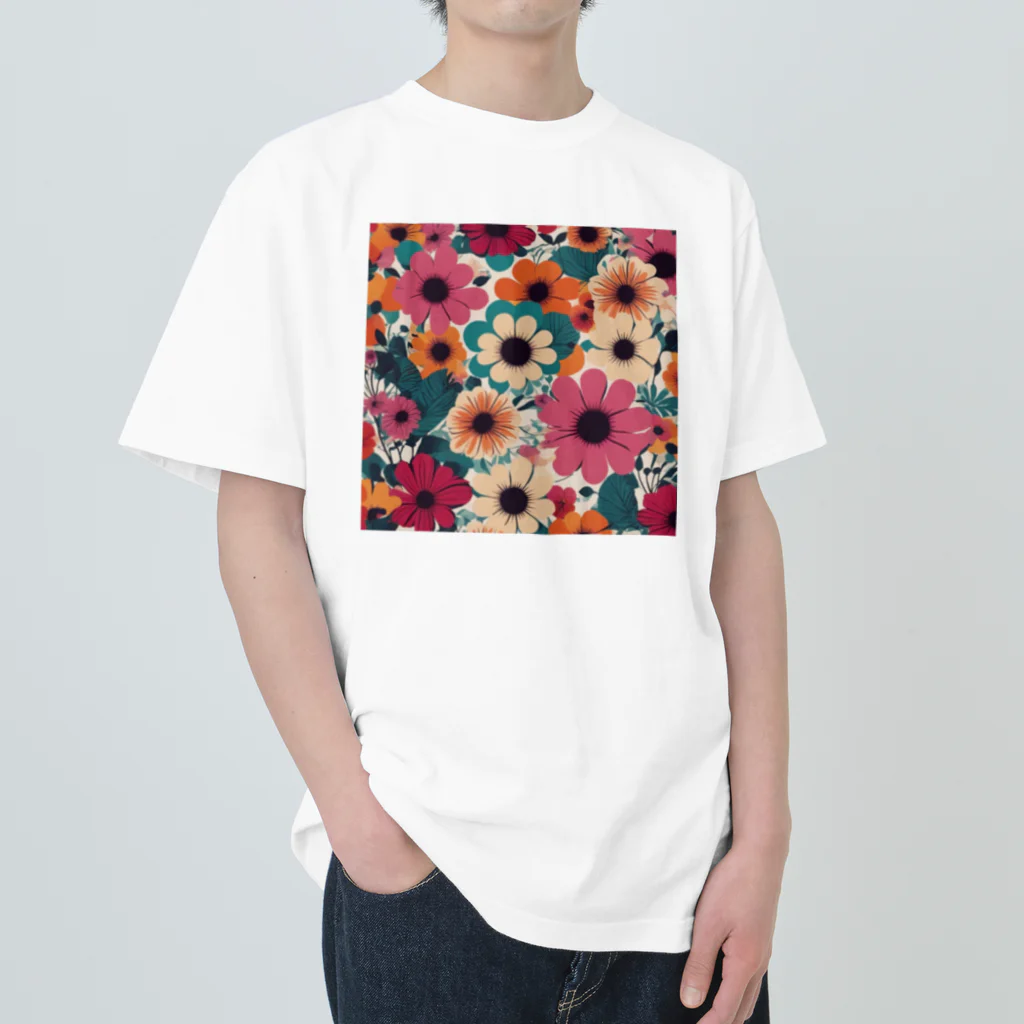 NATSUMAKITSUNEの北欧風　花柄　マリメッコ風 Heavyweight T-Shirt