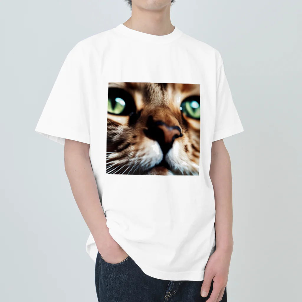 feliceのキャットフードの匂いに反応する猫 Heavyweight T-Shirt