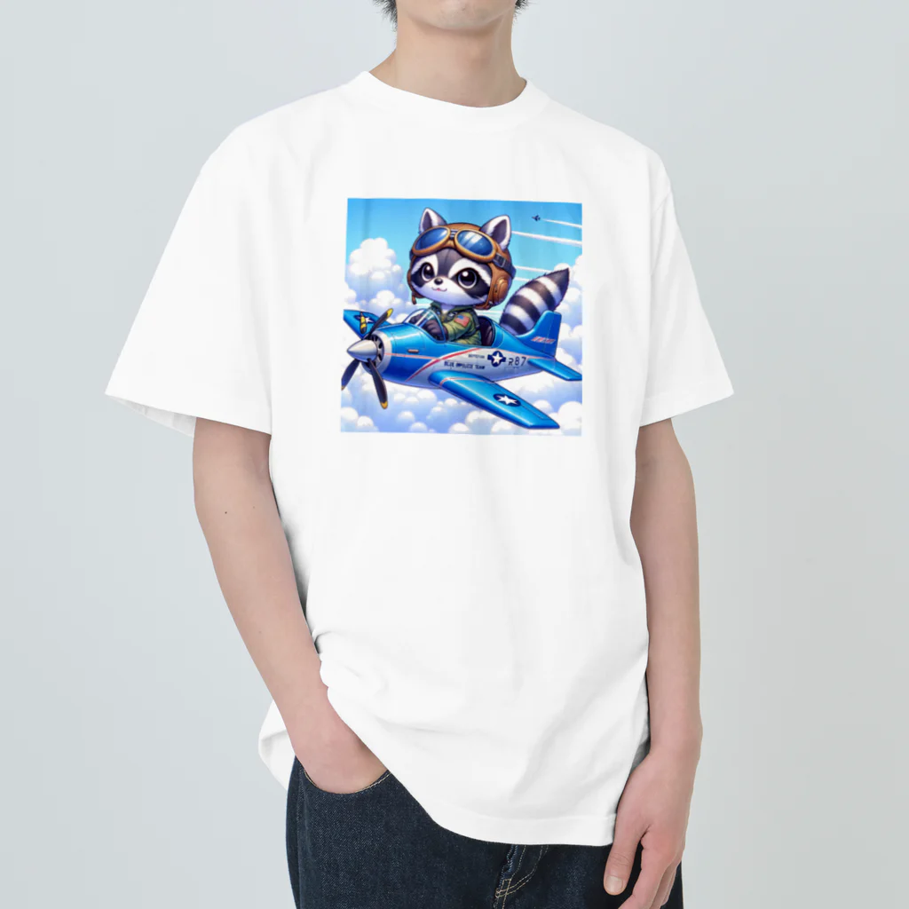 valtanamnのでふぉるめタッチな狸が操縦するレシプロ戦闘機 Heavyweight T-Shirt