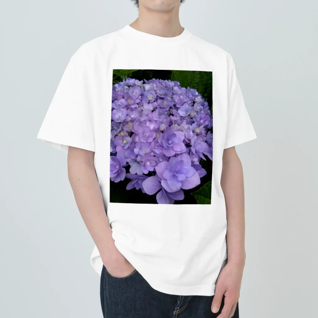 yurisacinの紫陽花（紫） Heavyweight T-Shirt