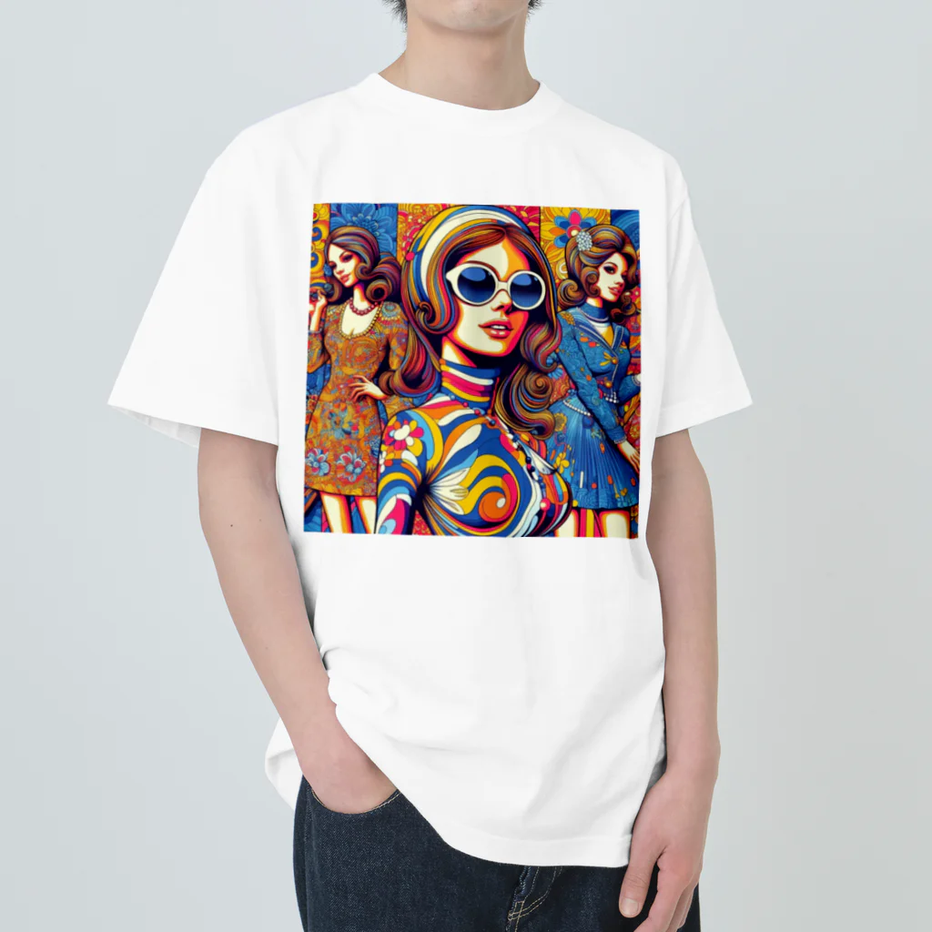 ちゃんろんの3人の美女 Heavyweight T-Shirt