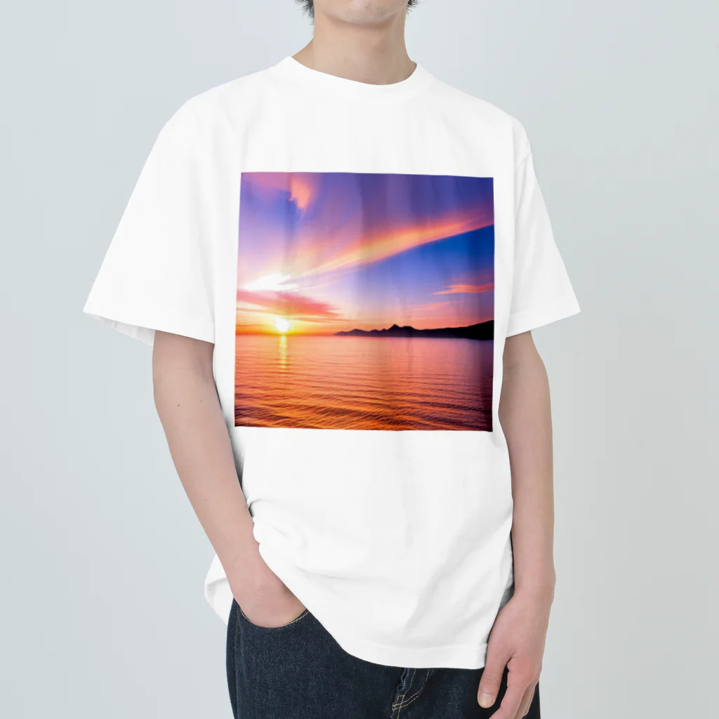 Chama's shopの海と夕日 ヘビーウェイトTシャツ