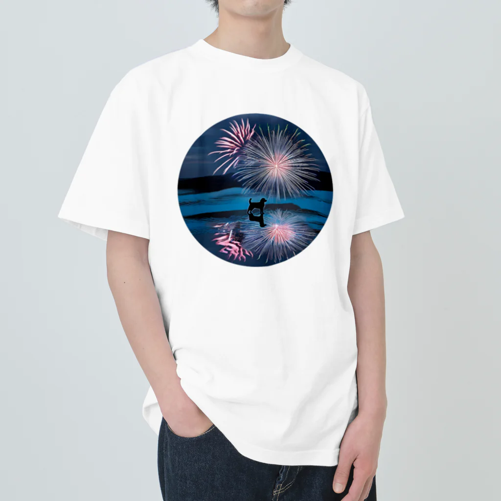 million-mindの犬だって花火鑑賞する Heavyweight T-Shirt