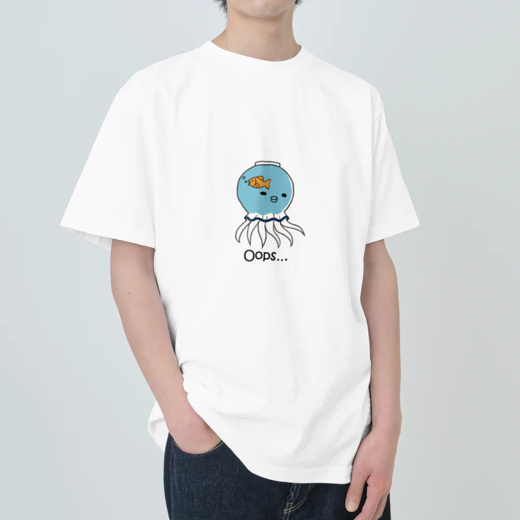 癒されるパンダ🐼とシュールなイカ🦑のお店の金魚鉢タコ ヘビーウェイトTシャツ