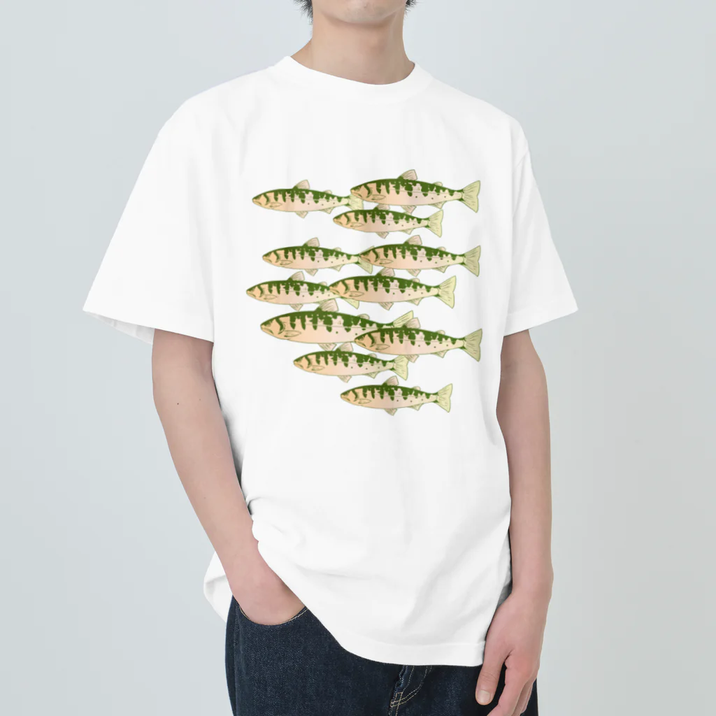 chicodeza by suzuriのヤマメの魚群 Heavyweight T-Shirt