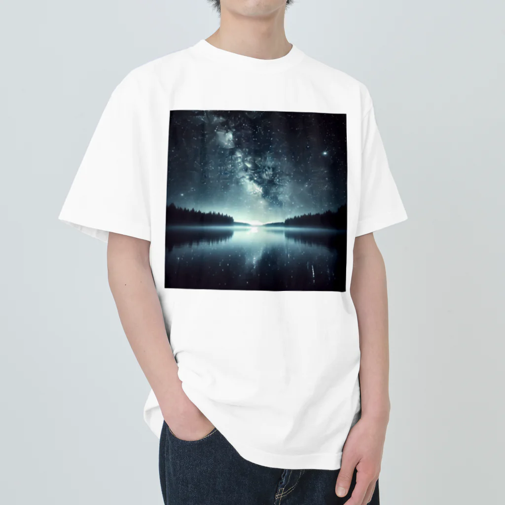 DQ9 TENSIの静かな湖に輝く星々が織りなす幻想的な光景 Heavyweight T-Shirt