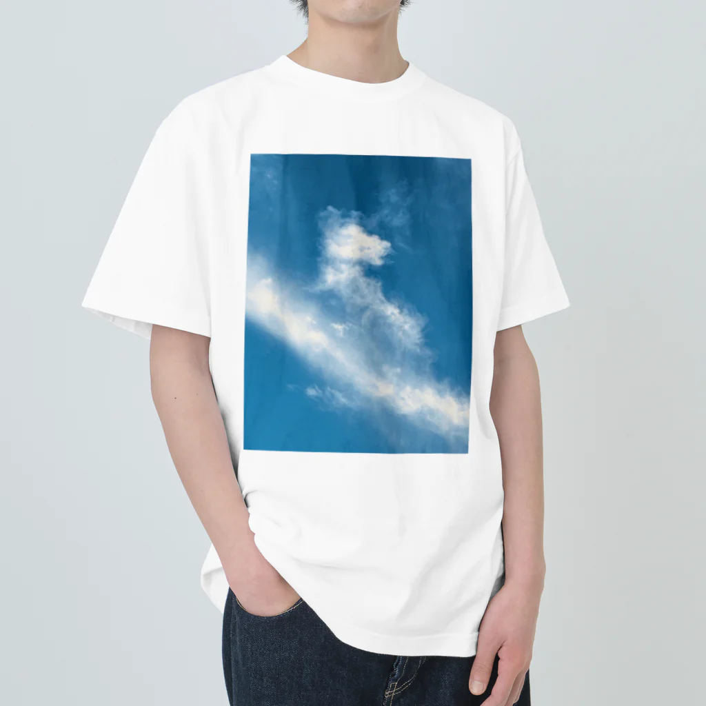 IMABURAIのClimbing the clouds ヘビーウェイトTシャツ