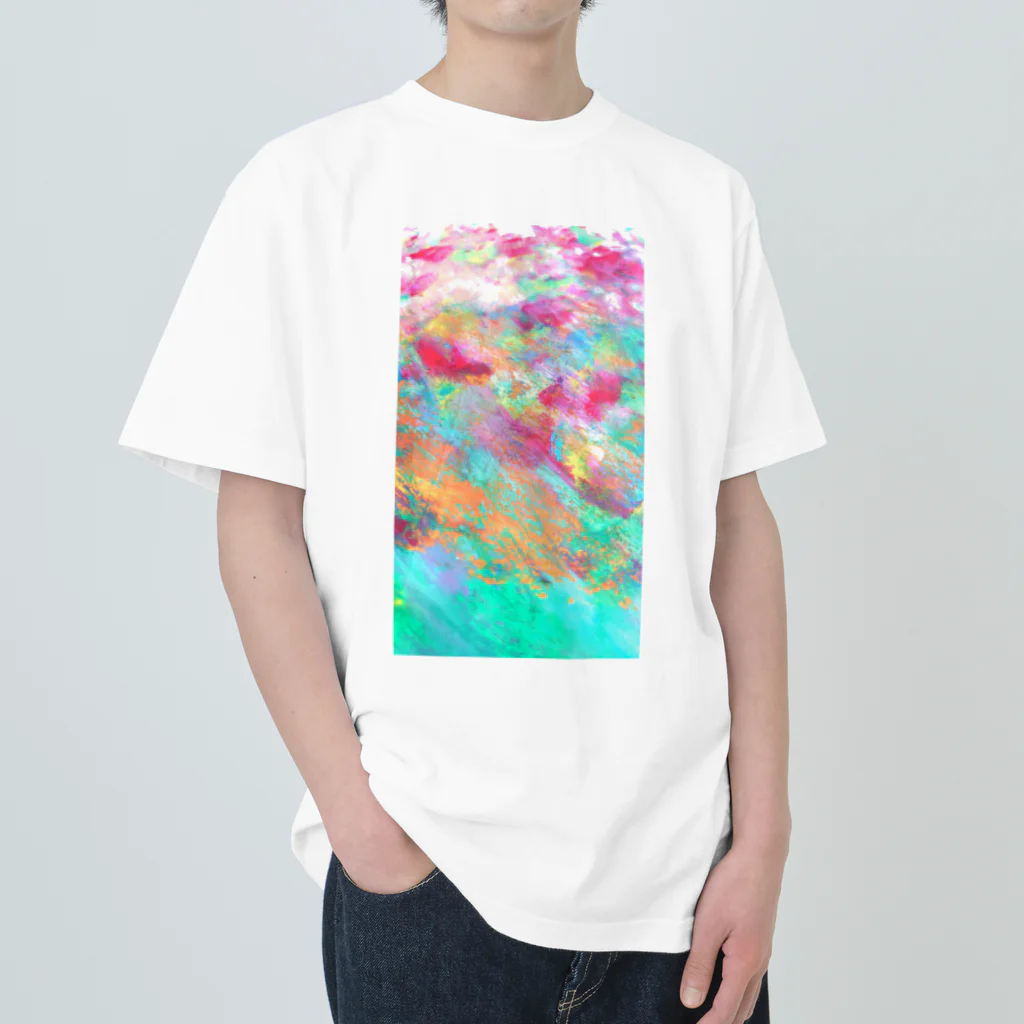 yutu00(ゆつぜろぜろ)の水面と花畑 ヘビーウェイトTシャツ