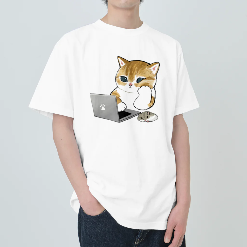 mofusandの在宅勤務にゃん Heavyweight T-Shirt